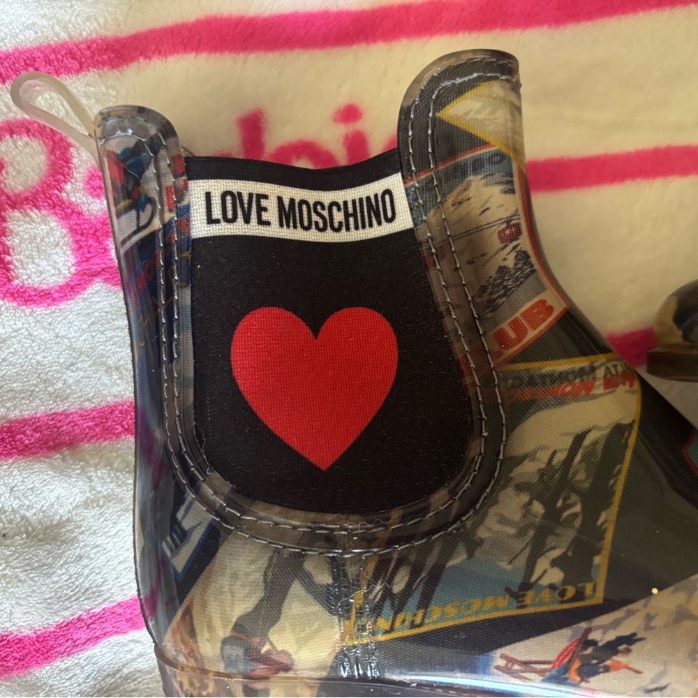 Love Moschino Graphic Rain Boots - Picture 7 of 9